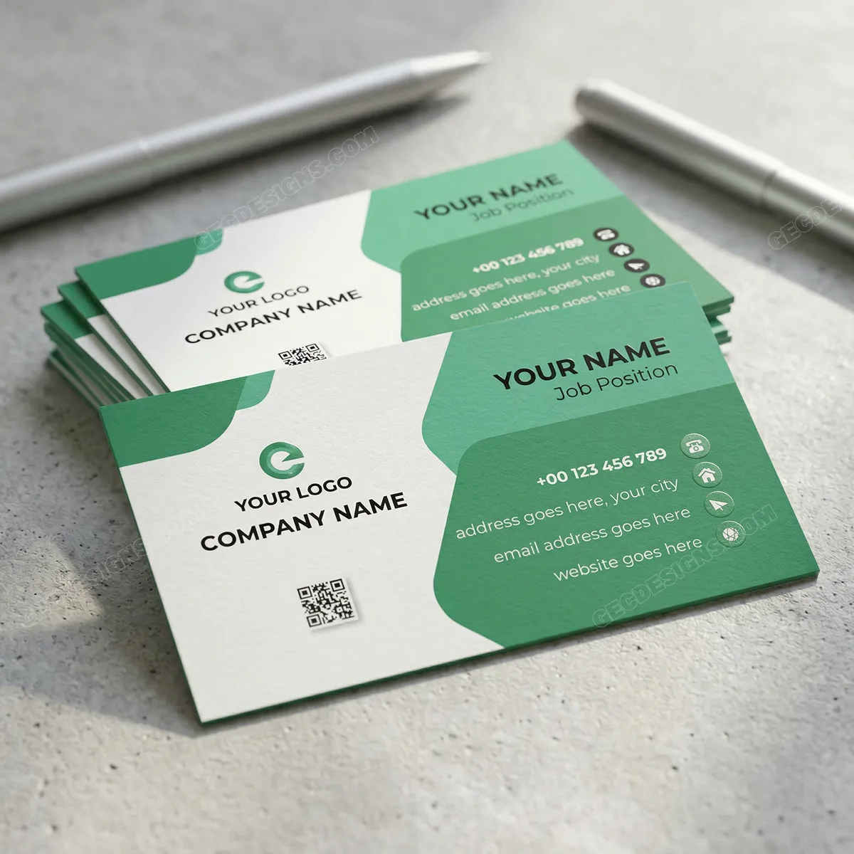 Sleek And Modern Business Card Template For Professionals Mockup One